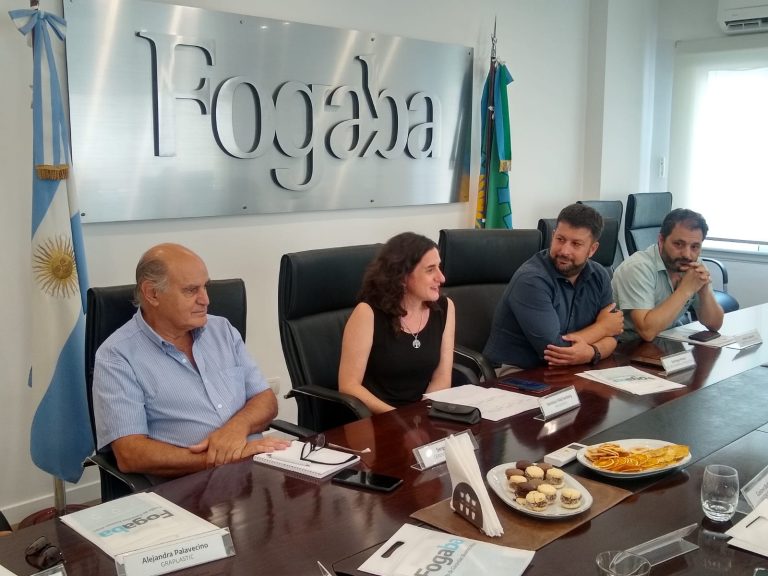 FOGABA recibe a autoridades y empresarios de Morón